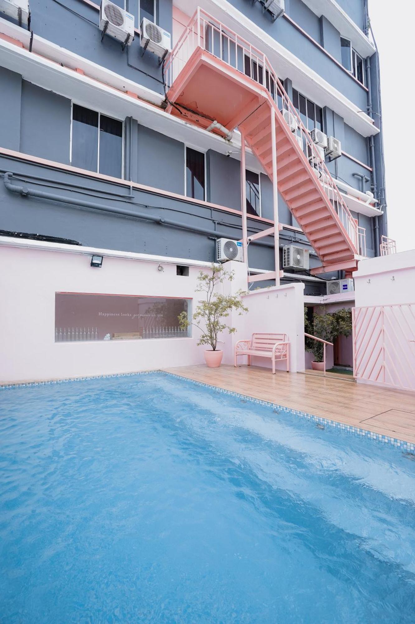 Pink Cabana Hotel George Town  Kültér fotó